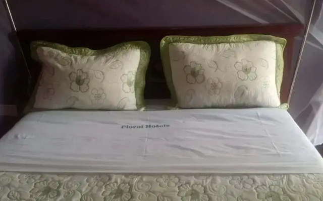 Floral Hotel