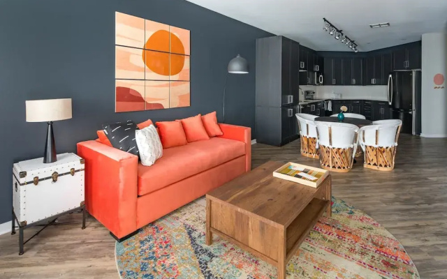 Luxury Uptown Apartments by WanderJaunt
