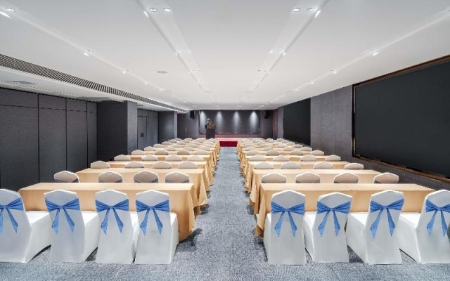 Novotel Shenzhen Bantian
