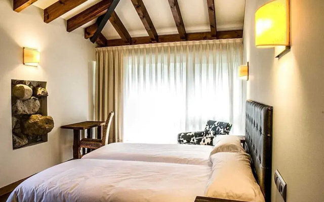 Apartamentos Rurales El Lleron