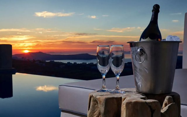 North Luxury Villas