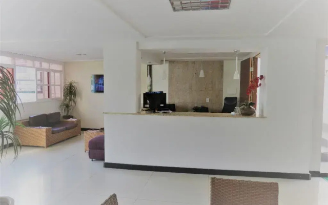 Las Brisas Beach Hotel