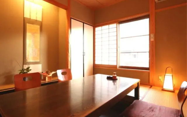 Marucho Ryokan