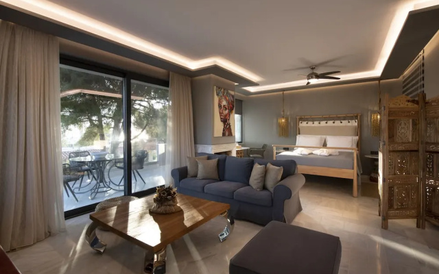 Aval Riviera