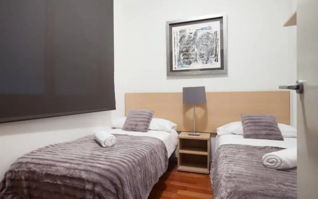 Akira Flats Plaza Catalunya Centric Apartments