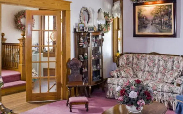 The Bayberry Inn