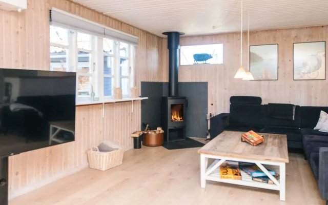 Beach Cottage With Annex