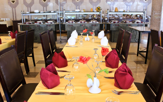 Отель Marlin Inn Azur Resort