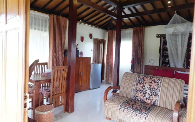 Alamanda Family Villas & Pool