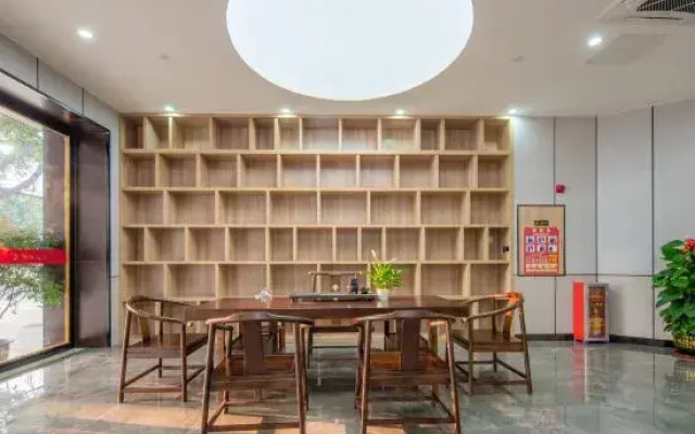 Harman Hotel (Guangzhou Nansha Dayong Subway Station)