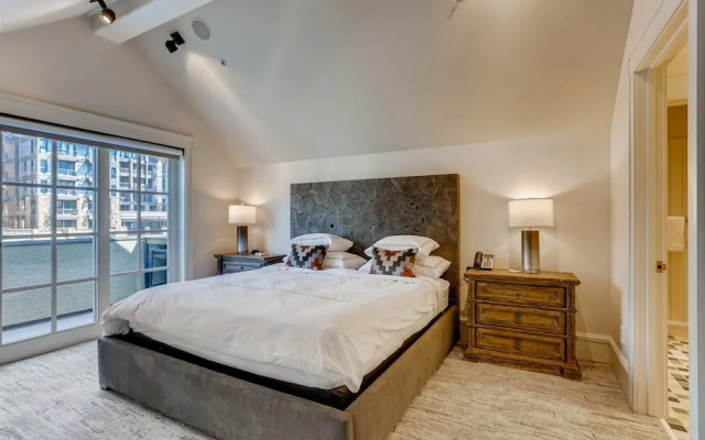 1-#42 4BD One Willow Bridge Road