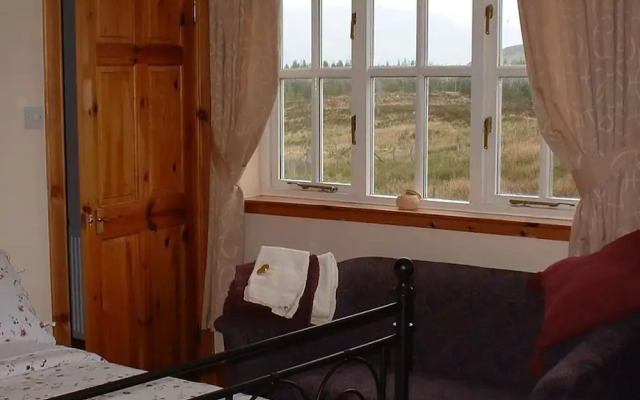 Coinachan Guest House