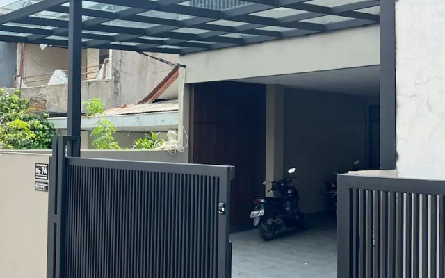 TJ Brother Residences Senen