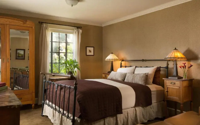 The Settlers Inn