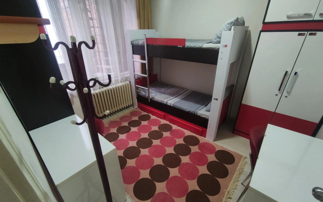 Hostelida