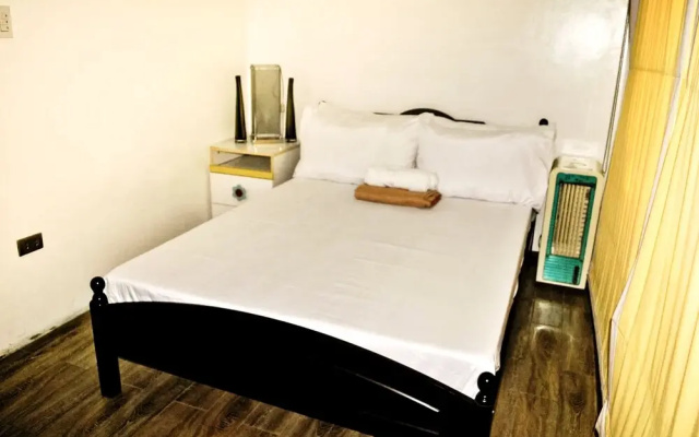 Loria Hotel Tagaytay