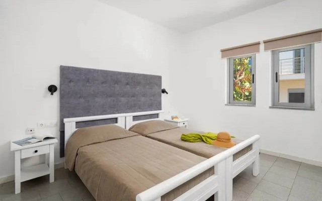 Ariadne Apartments & Studios