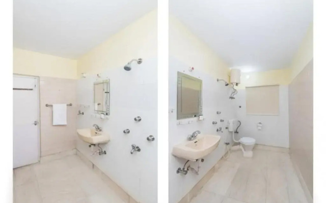 7 Div Guest House