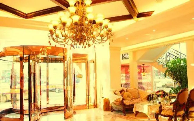 Xintiandi Fashion Hotel (Wafangdian Railway Station)