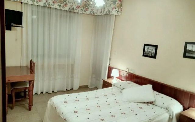 Hostal Mayo