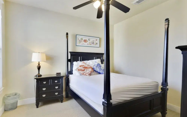 Beach Blast 3 Br home by RedAwning