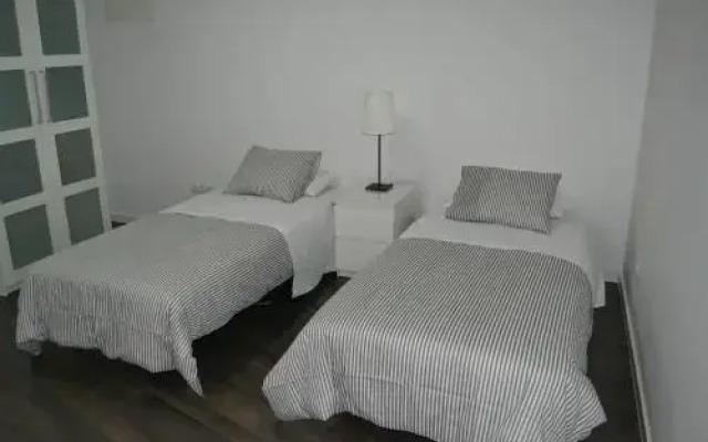 Room Gran Vía Apartments