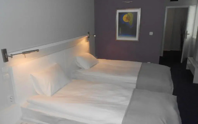 Leonardo Hotel