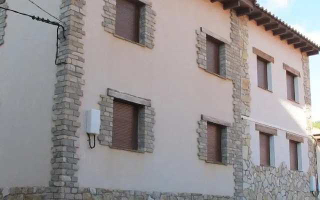 Spacious Apartment in Gudar With Heating