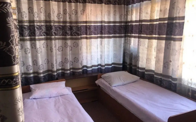 Argo Guest House
