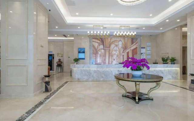 Vienna International Hotel (Changsha Yanghu Wetland Subway Station IKEA Yuju Branch)(维也纳国际酒店(长沙洋湖湿地地铁站宜家荟聚店))