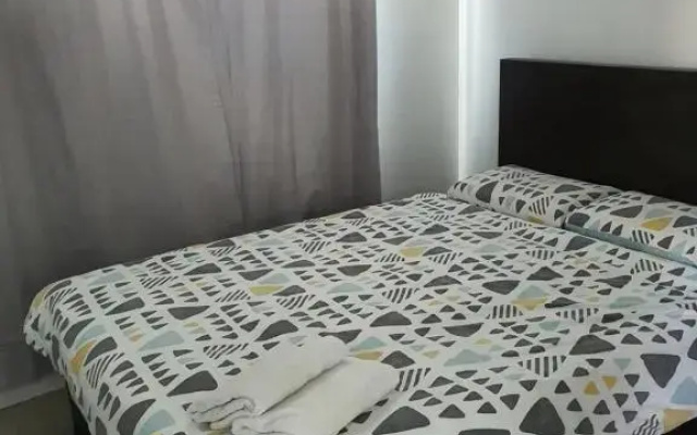 Modern 1 Bedroom Guest House