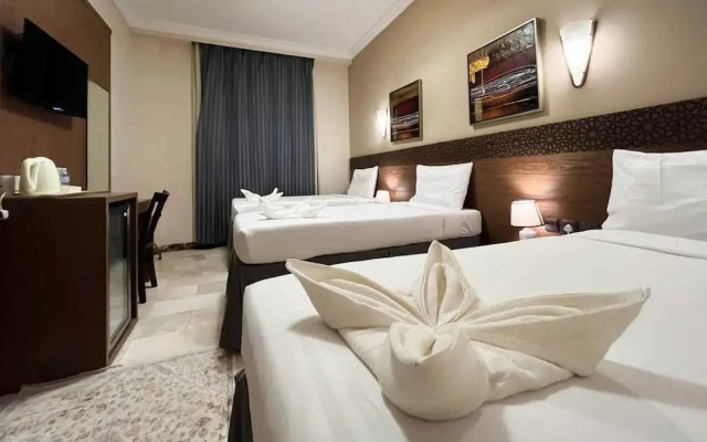 Hussain Biyari Hotel