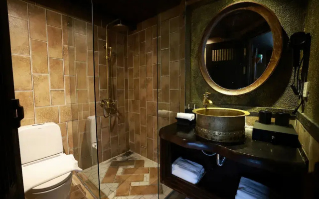 Kecho Legacy Hotel & Spa