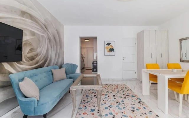 Apartment Nevera by Belmont Realty
