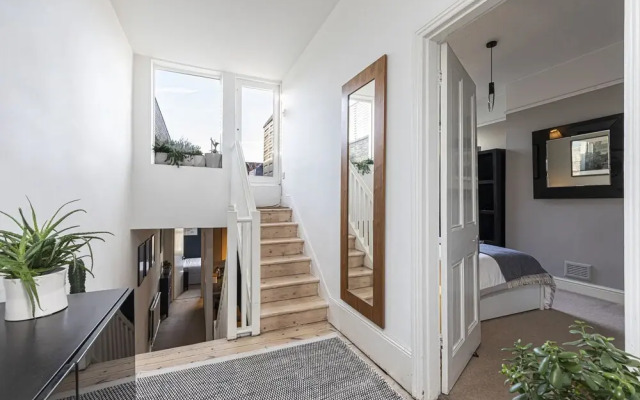JOIVY Deluxe 2bed apartment with terrace