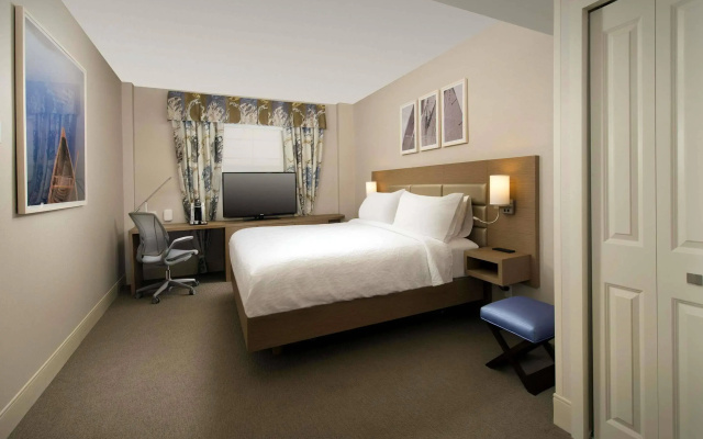 Hilton Garden Inn Miami South Beach
