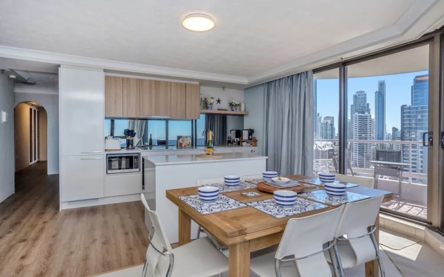 Beach Shack, Newly Renovated, Sea Views