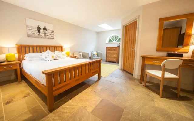 Titchwell Manor Hotel