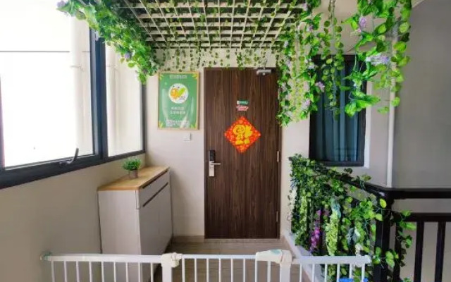 Forest Ants Homestay in Forest City