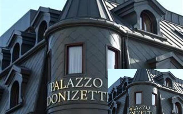Отель Palazzo Donizetti вид на фасад