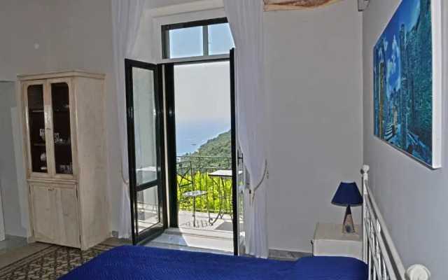 villa verde sul mare
