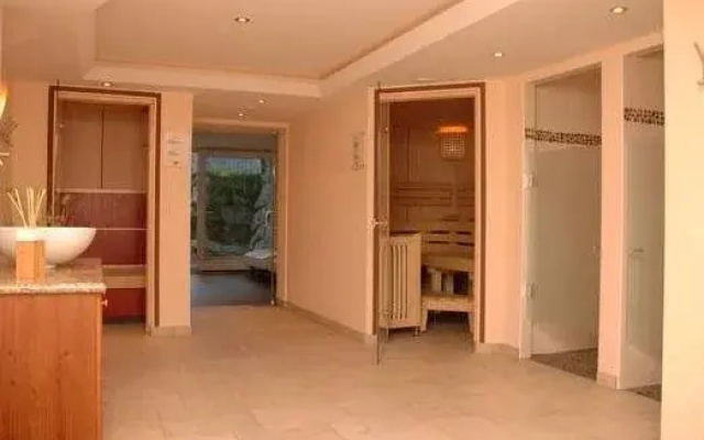 Hotel-Garni Almhof