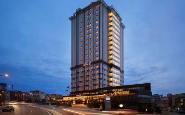 Отель Hawthorn Suites by Wyndham Istanbul Europe вид на фасад