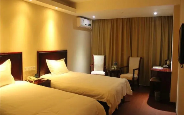 GreenTree Inn Guangdong Guangzhou Baiyun West Huangshi Road Express Hotel