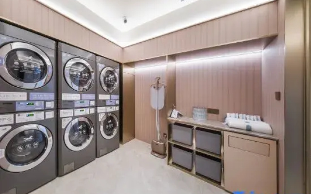 HanTing Hotel (Shuyang Wanda Plaza Zifeng Tower)