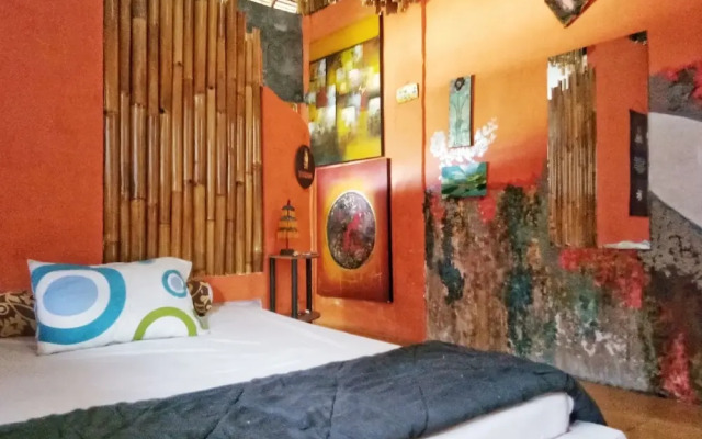 Rumah Warna