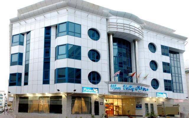 Moon Valley Hotel apartments вид на фасад