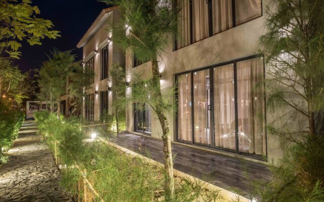 Отель Sol An Bang Beach Resort & Spa вид на фасад