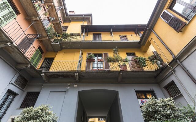 Отель Hemeras Boutique House Gae Aulenti Милан вид на фасад