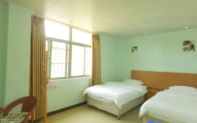 Zhuhai Guishan Island Sea Fishing Inn